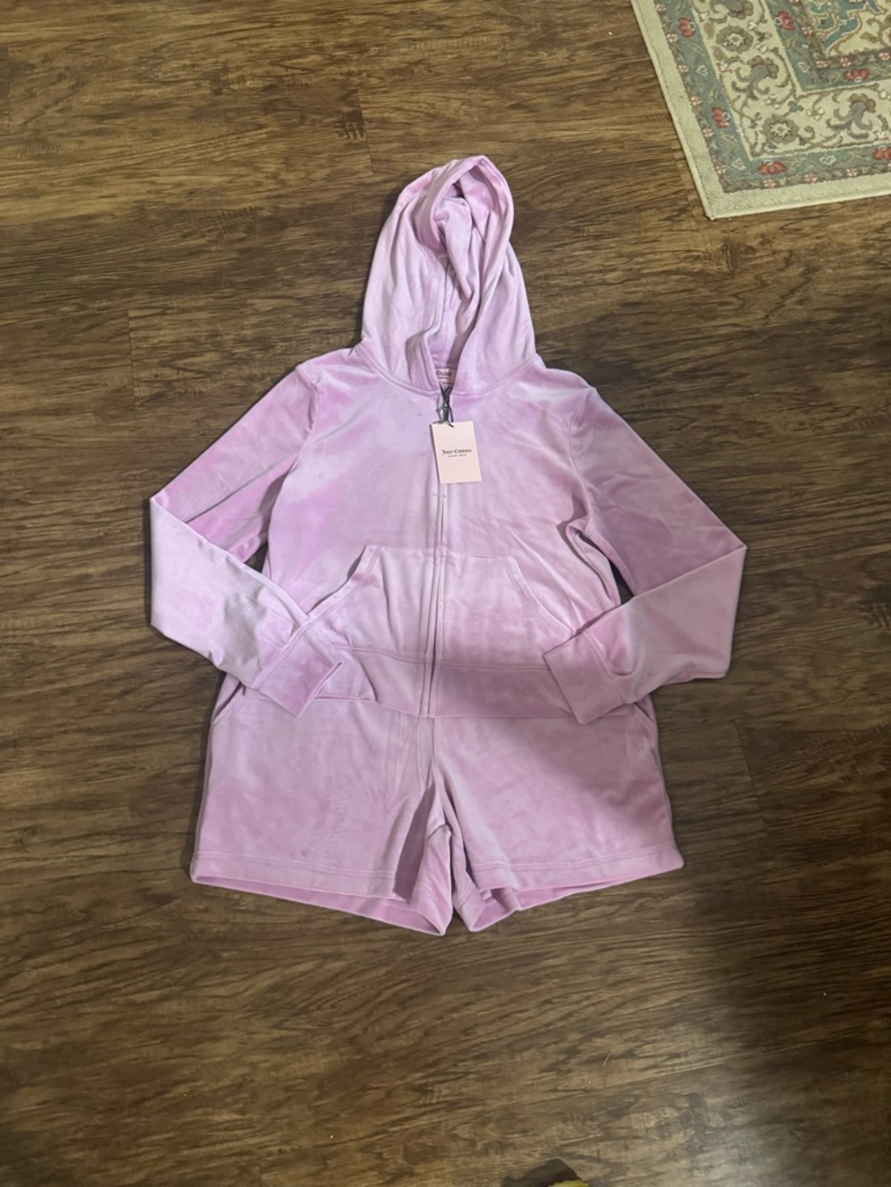 NWT juicy couture set size large